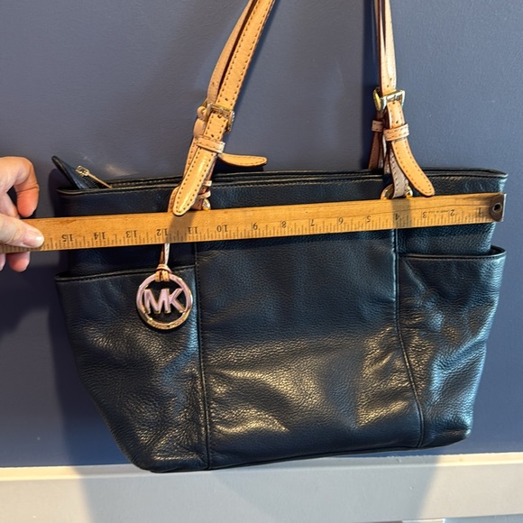 Michael Kors Small Tote Bag navy blue with tan straps - Picture 12 of 13